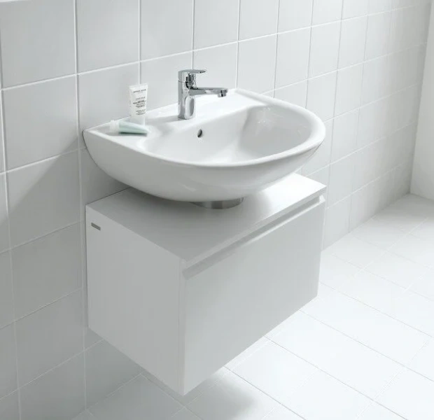 Раковина Laufen Pro 65 см подвесная, с 1 отверстием для смесителя 8.1095.3.000.104.1 (детальная фотография), керамические