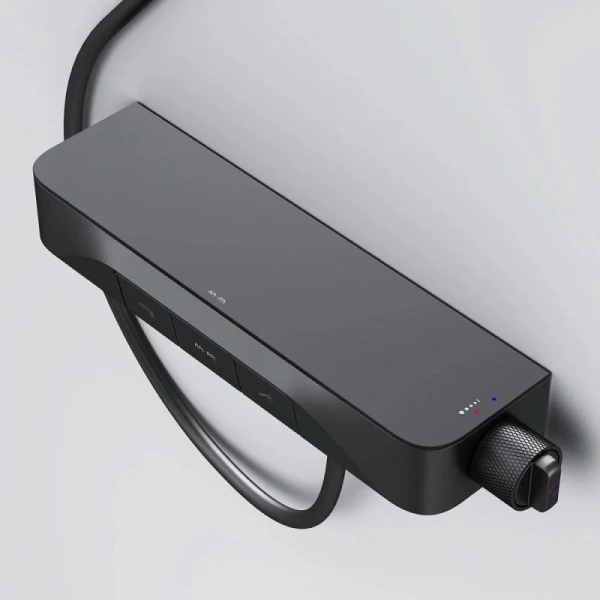 Смеситель для ванны Am.Pm Func черный матовый F8F10522 (детальная фотография), из латуни, прямоугольная форма