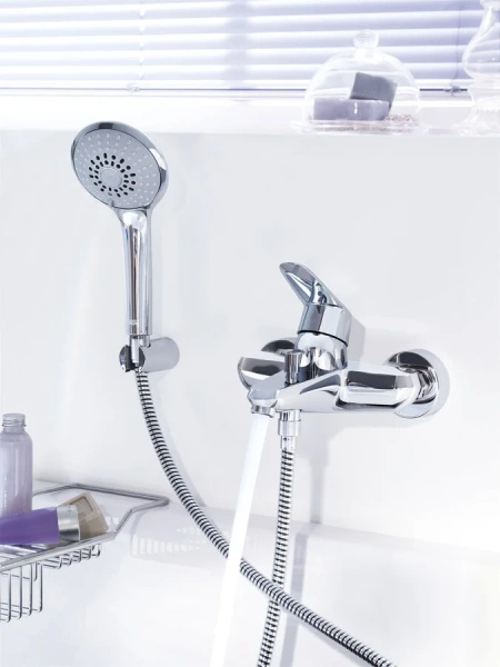 Смеситель для ванны Grohe Eurodisc Cosmopolitan 33395002 (детальная фотография), хром