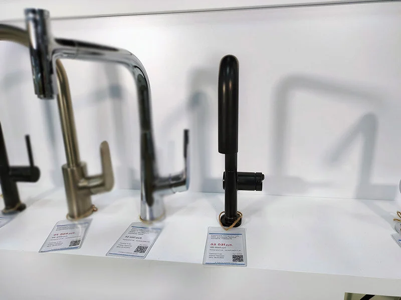 Смеситель для кухни Hansgrohe Talis M54 черный матовый 72806670 (детальная фотография), однорычажные, двухрычажные