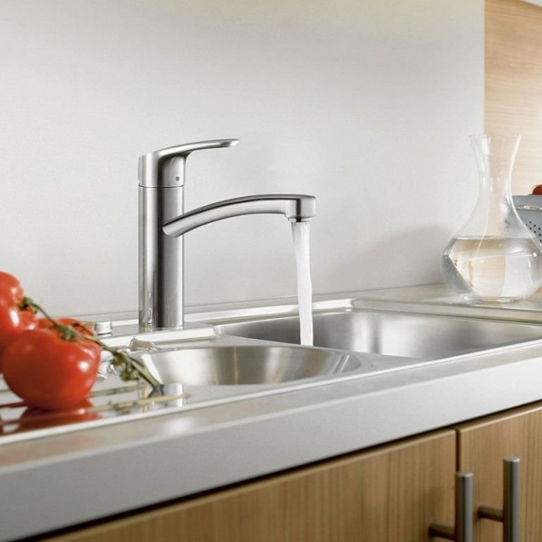 Смеситель для кухни Hansgrohe Focus однорычажный, хром 31806000 (детальная фотография), однорычажные, двухрычажные