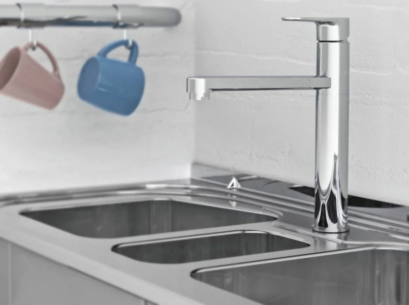 Смеситель для кухни Ideal Standard Cerafine O BC501 с поворотным изливом (детальная фотография), современные, hi-tech