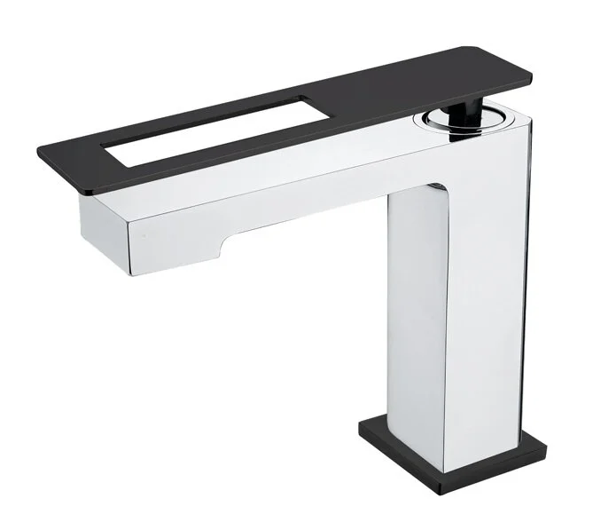 Смеситель для раковины Boheme Q хром/черный 141-CRB (детальная фотография)