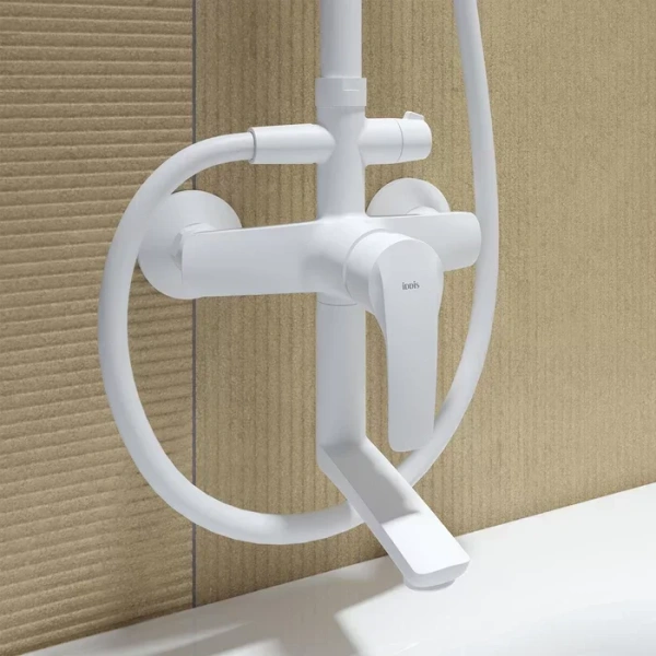 Душевая стойка IDDIS Ray белая RAYWT3Fi06 (детальная фотография), с тропическим душем