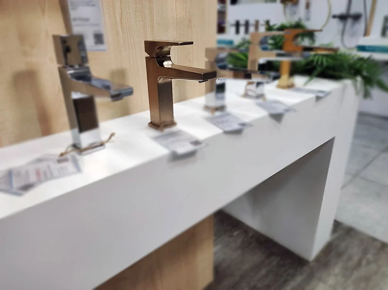 Смеситель для раковины Hansgrohe Metropol шлифованная бронза 32507140 (детальная фотография) index_1