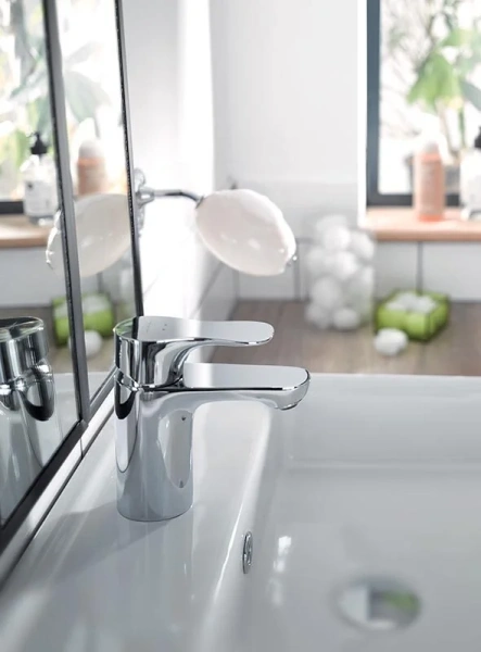 Смеситель для раковины Jacob Delafon Villette с донным клапаном E23718-CP (детальная фотография), современные, hi-tech