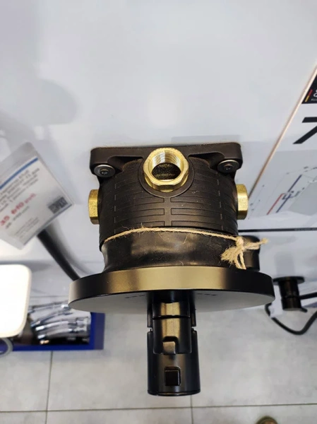 Смеситель для душа Kludi Nova Fonte 20830 с термостатом (детальная фотография), в наличии