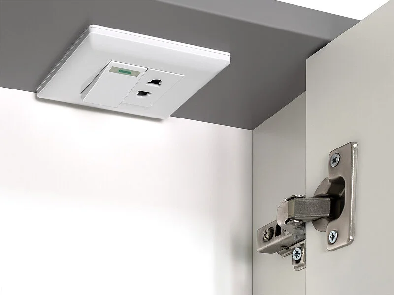 Зеркальный шкаф с подсветкой Brevita Balaton 100 см белый, серый BAL-04100-01-01 (детальная фотография), белые, серые, комбинированные