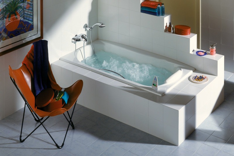 Ванна чугунная Roca Akira 2325G000R 170x85 см (детальная фотография), чугунные