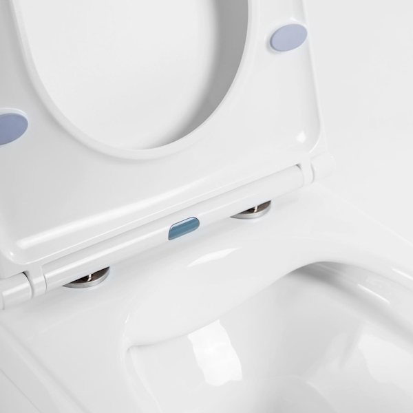 Унитаз подвесной BelBagno Senso-R безободковый BB017CHR (детальная фотография), с горизонтальным, прямым выпуском, с прямым выпуском