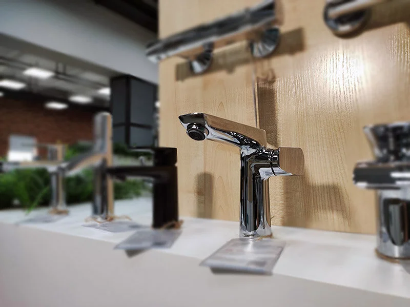 Смеситель для раковины Hansgrohe Talis E 71754 с донным клапаном (детальная фотография), хром, бронза, золото, белые, черные, другие