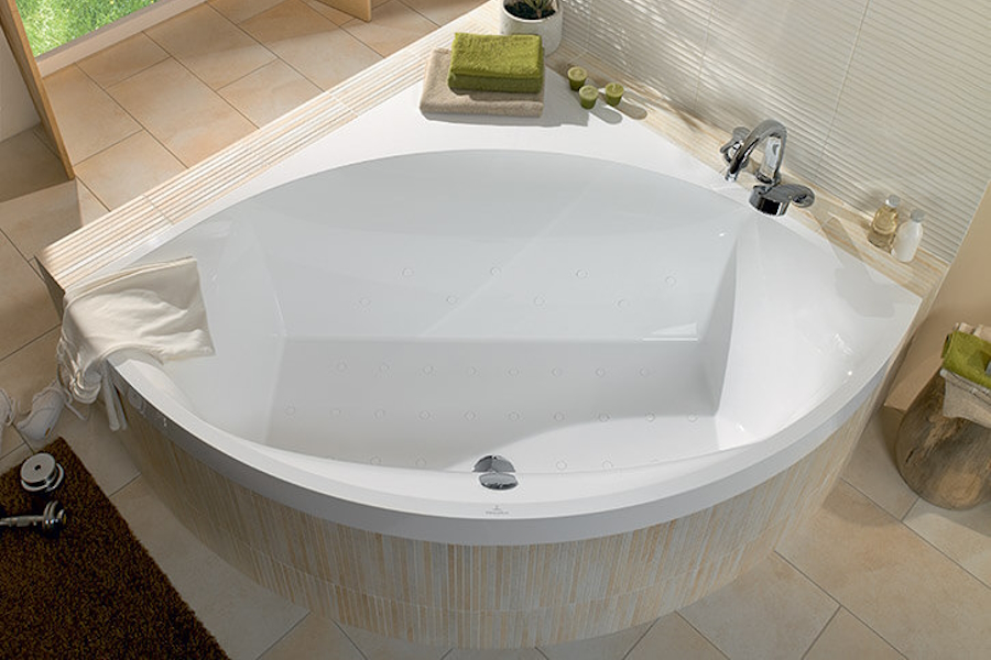 Ванна квариловая Villeroy & Boch Squaro 150х150 см без панели UBQ145SQR3V-01 (детальная фотография), квариловые