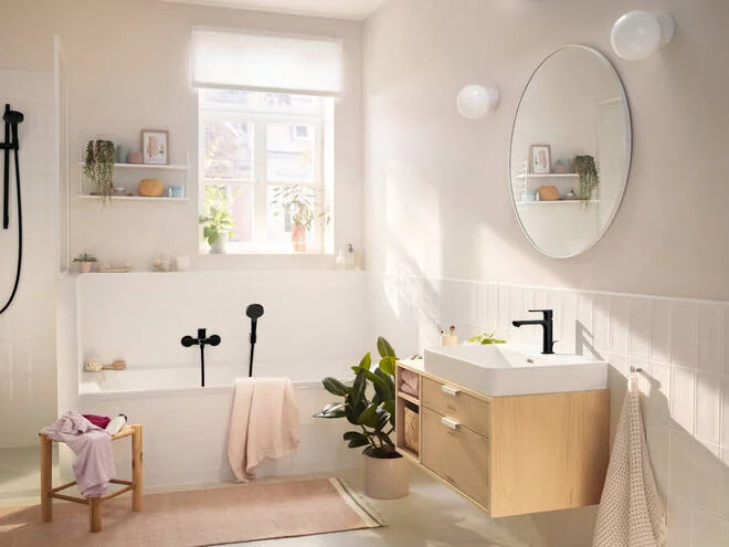 Смеситель для раковины Hansgrohe Rebris с донным клапаном 72517670 (детальная фотография), на раковину