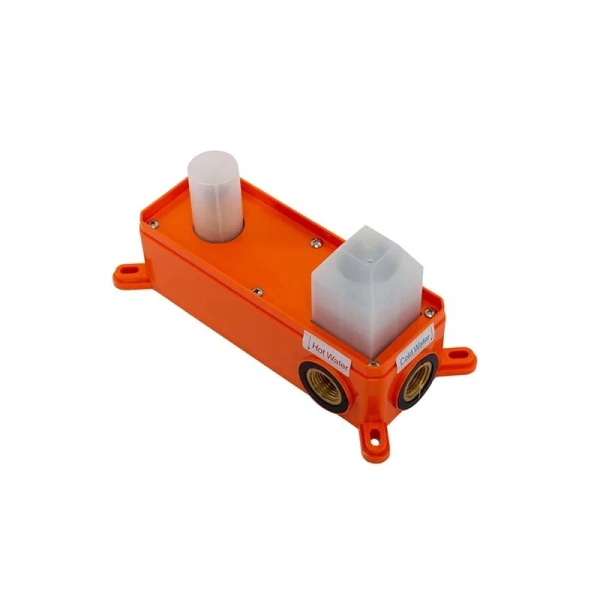 Смеситель для раковины BelBagno Romano с внутренней частью ROM-BLM-CRM (детальная фотография), недорогие, прямоугольная форма