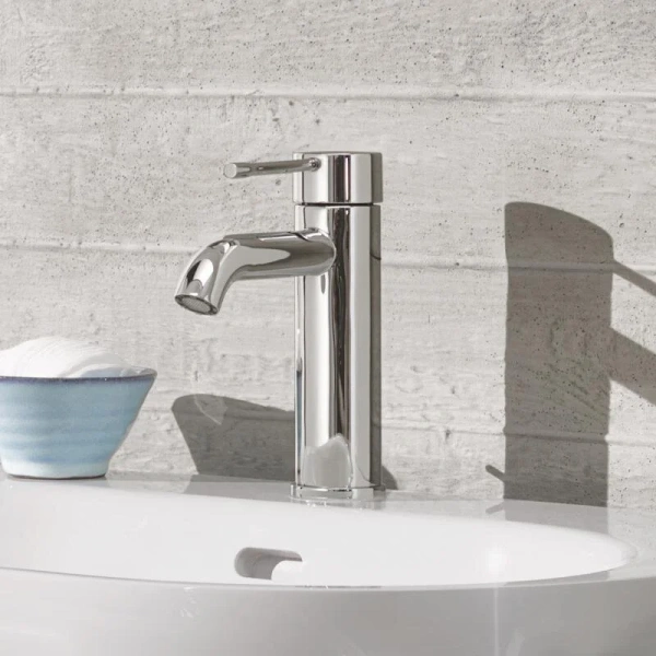 Смеситель для раковины Grohe Essence хром 23590001 (детальная фотография), хром