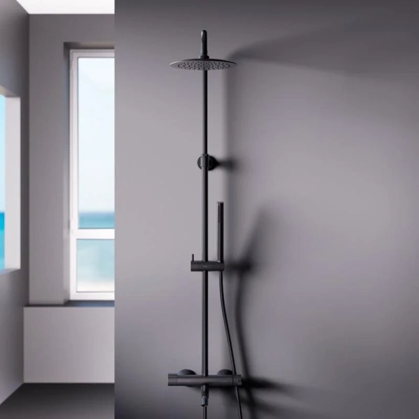 Душевая стойка Damixa Scandinavian Pure черная 936740300 (детальная фотография), с тропическим душем