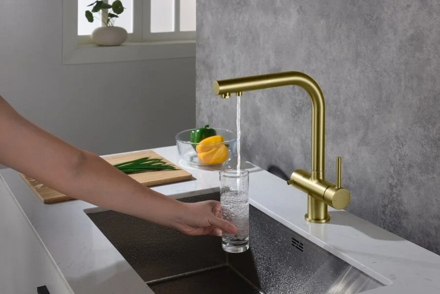 Смеситель для питьевой воды Timo Saona золото матовое 2356/17FL (детальная фотография), на мойку, на столешницу