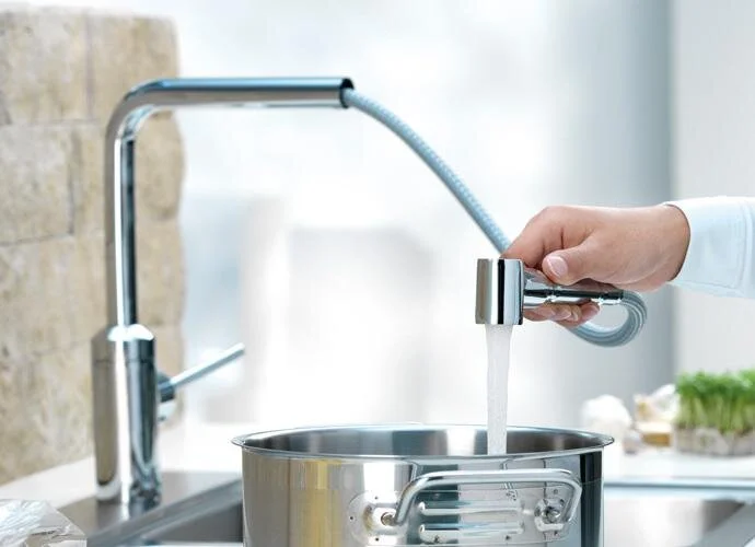 Смеситель для кухни Kludi L-ine хром 428210577 (детальная фотография), современные, hi-tech