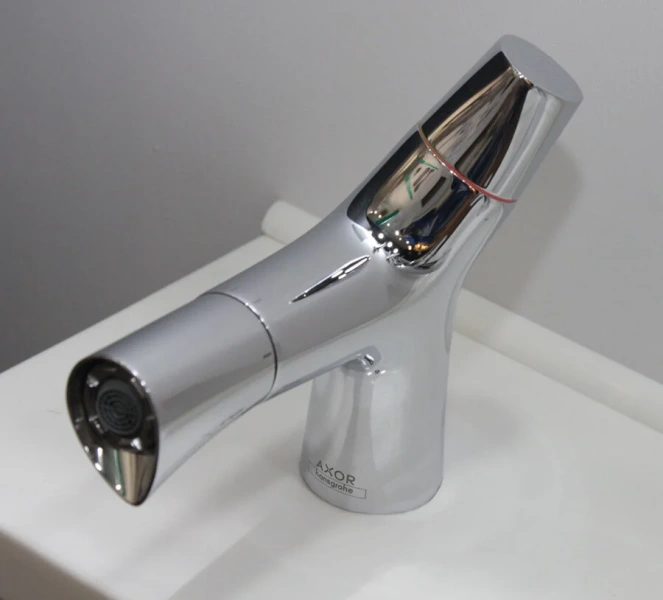Смеситель для биде Axor Starck Organic 12210000 (детальная фотография), хром