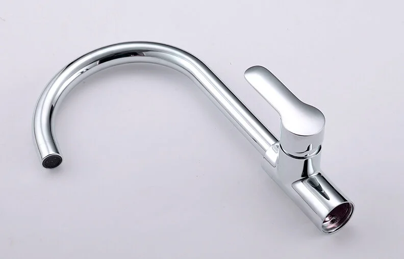 Смеситель для кухни IDDIS Cuba поворотный излив хром CUBSBJ0i05 (детальная фотография), хром