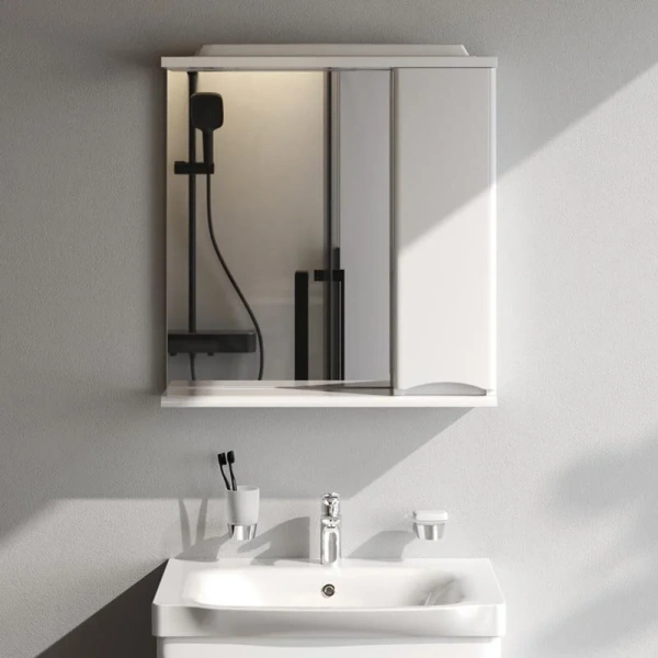 Зеркальный шкаф с подсветкой Am.Pm Like 65 см белый глянец, правый M80MPR0651WG (детальная фотография), недорогo, с подсветкой, с розеткой, правый