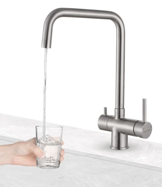 Смеситель для кухни Paulmark Wetter We213030 с поворотным изливом (детальная фотография), современные, hi-tech