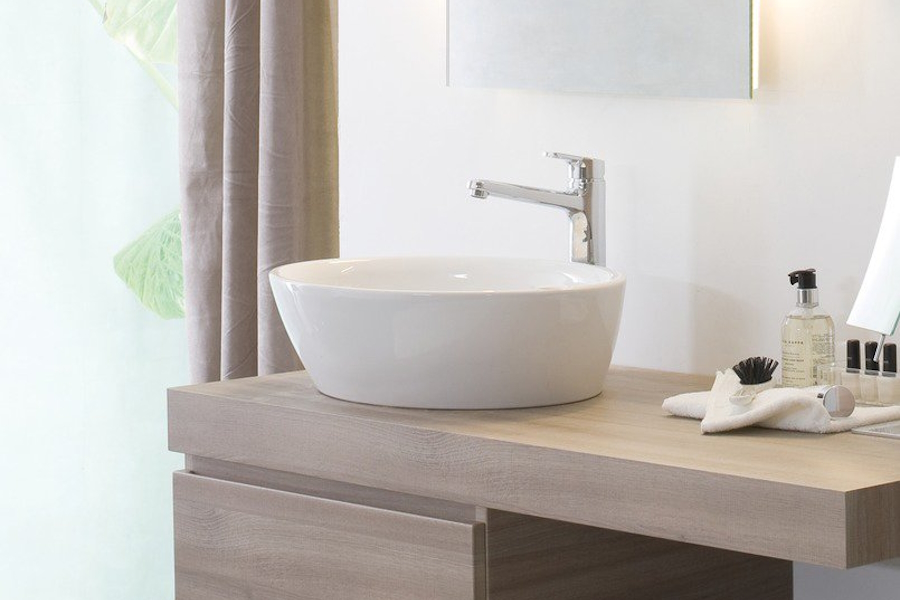 Раковина Laufen Pro 42 см без отверстия перелива 8.1296.2.000.112.1 (детальная фотография), белые