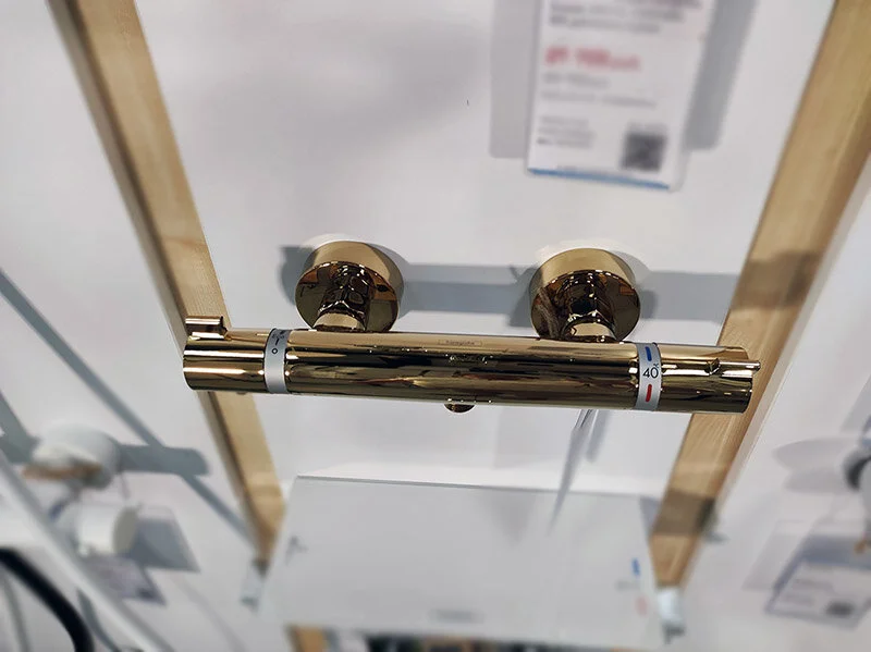 Смеситель для душа Hansgrohe Ecostat Comfort полированное золото 13116990 (детальная фотография), с термостатом