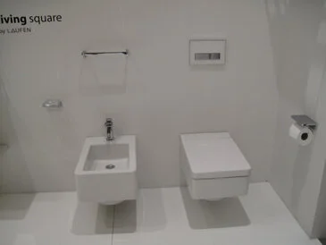 Биде подвесное Laufen Living 8.3043.2.000.302.1 (детальная фотография), современные, hi-tech