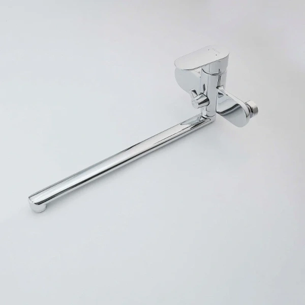 Смеситель для ванны Акватек Ника хром AQ1842CR (детальная фотография), современные, hi-tech