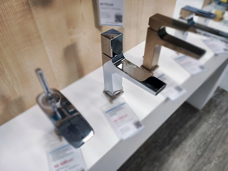 Смеситель для раковины Hansgrohe Metropol хром 32571000 (детальная фотография), прямоугольная форма