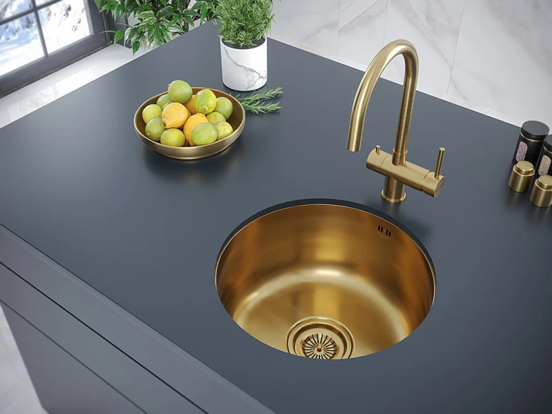 Мойка для кухни Paulmark Werra 46 см брашированное золото PM404646-BG (детальная фотография), врезные