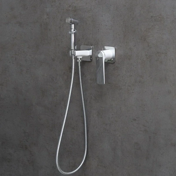 Гигиенический душ со смесителем Lemark Allegro белый/хром LM5920CW (детальная фотография), современные, hi-tech