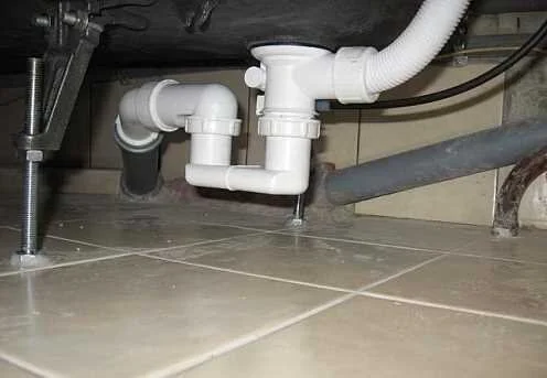 Слив-перелив Viega с цепочкой и пробкой 311537 (детальная фотография), с переливом