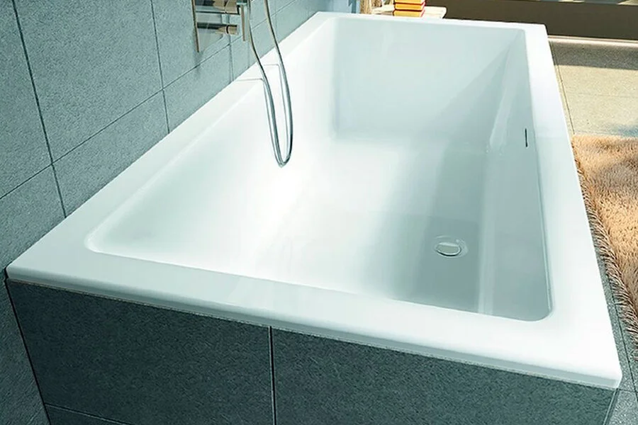 Акриловая ванна Riho Rething Cubic 180 x 90 см Pulg&Play, B107011005 (детальная фотография), современныe, hi-tech