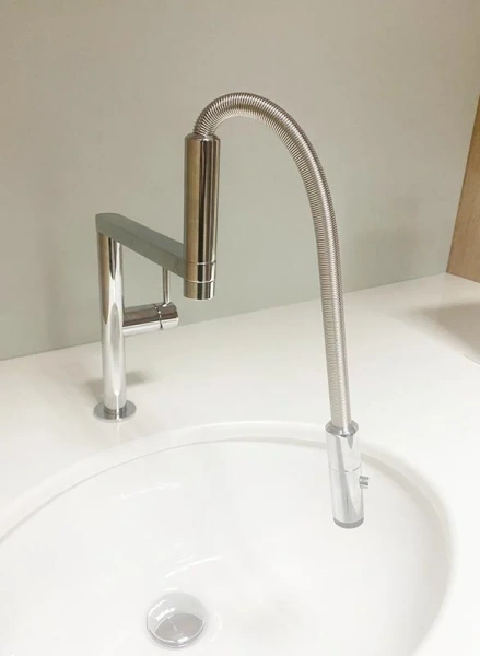 Смеситель для кухни Nobili Move хром MV92300/50CR (детальная фотография), однорычажные, двухрычажные