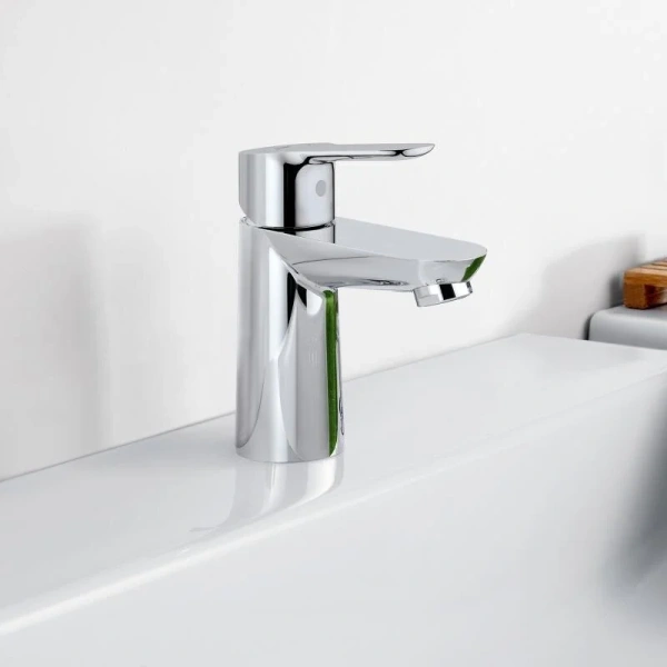 Смеситель для раковины Grohe BauEdge 23329000 (детальная фотография), хром