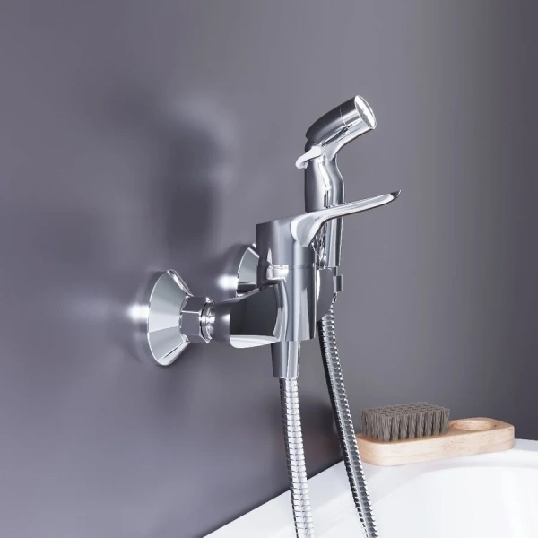 Гигиенический душ со смесителем Damixa Jupiter 778000 латунь (детальная фотография), для туалета