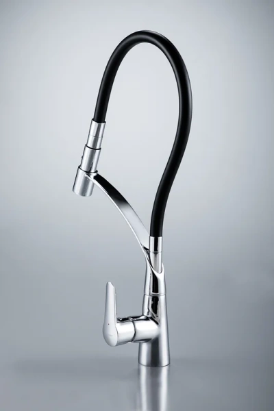 Смеситель для кухни Bravat с гибким изливом F7420453CP (детальная фотография), для кухни