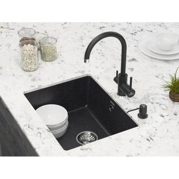 Мойка для кухни Paulmark Gera 55 см черная PM205546-BL (детальная фотография), прямоугольной формы