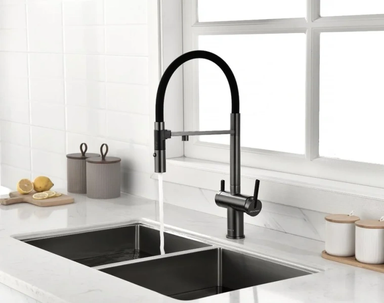 Смеситель для питьевой воды Paulmark Gravity вороненая сталь Gr213888-GM (детальная фотография), черные, комбинированные, другие