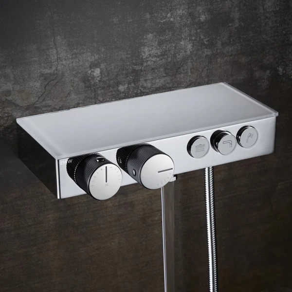 Душевая стойка Black&White Universe 7815 латунь (детальная фотография), хром, другие