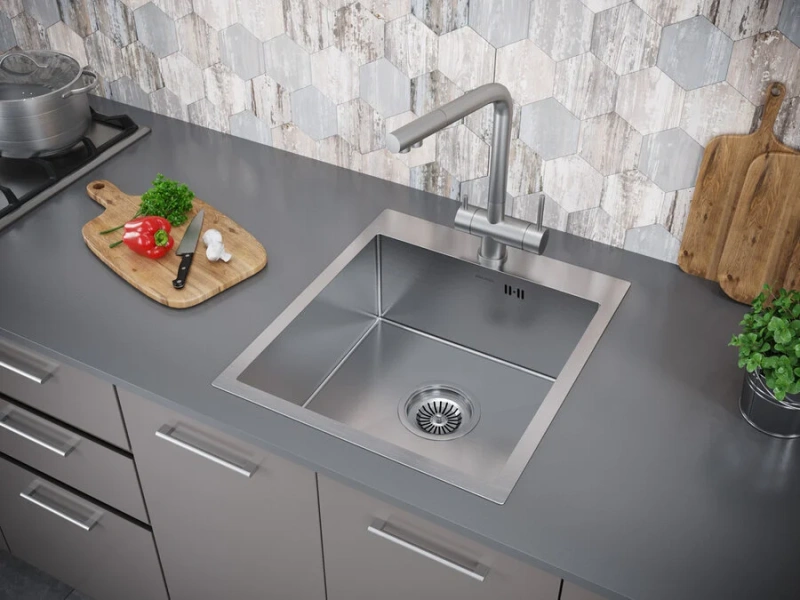 Мойка для кухни Paulmark Favor PM214551 45 см из нержавеющей стали (детальная фотография), прямоугольной формы