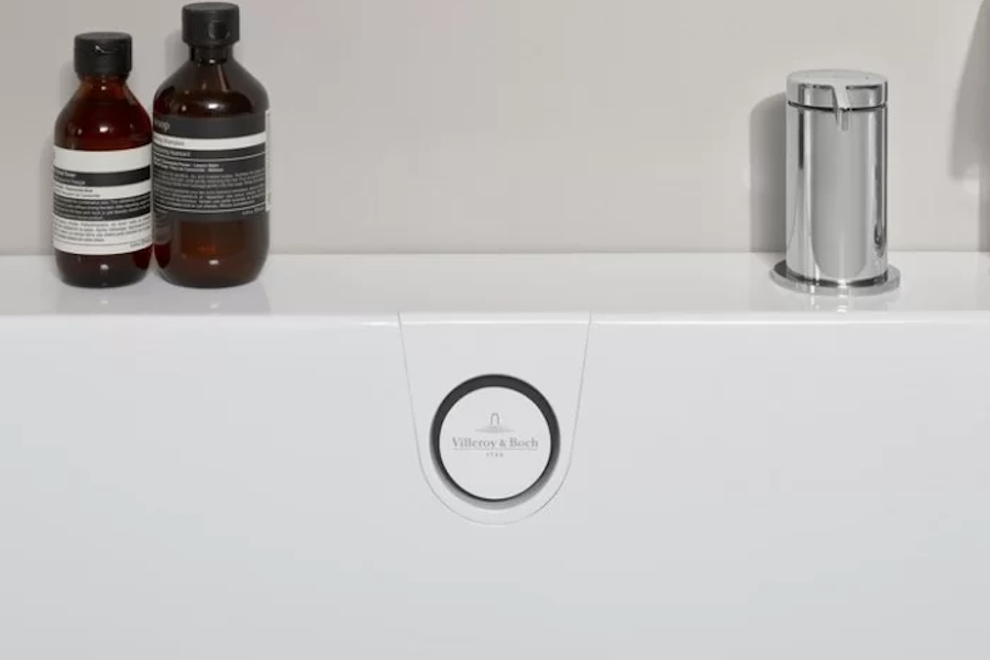 Ванна квариловая Villeroy & Boch Oberon 2.0 180х80 см со сливом-переливом UBQ180OBR2DV-01 (детальная фотография), прямоугольные