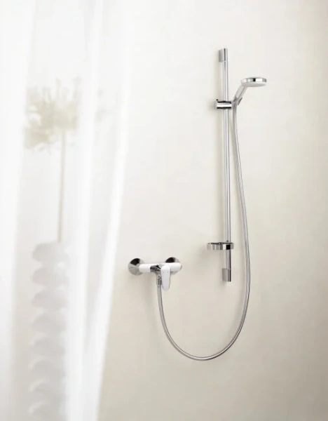 Душевой гарнитур Hansgrohe Croma 100 хром 27772000 (детальная фотография), в наличии