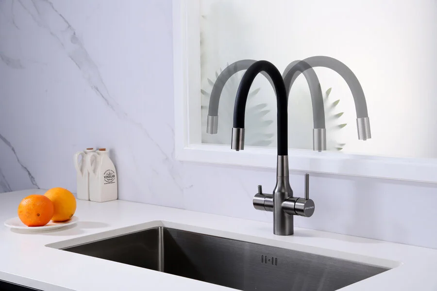 Смеситель для кухни Paulmark Salix вороненая сталь/черный Sa213419-GM (детальная фотография), на мойку, на столешницу