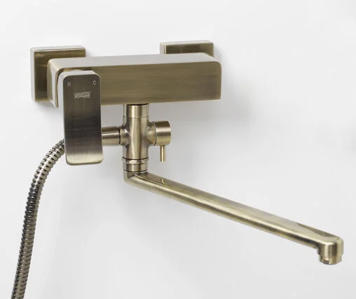 Смеситель для ванны WasserKRAFT Exter бронза 1602L (детальная фотография), бронза