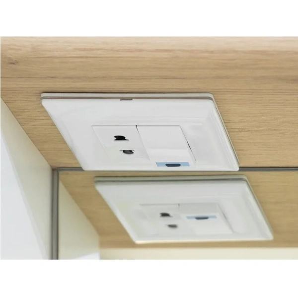 Зеркальный шкаф с подсветкой Misty Респект 120 см левый Э-Рес02120-1Л (детальная фотография), под выключатель