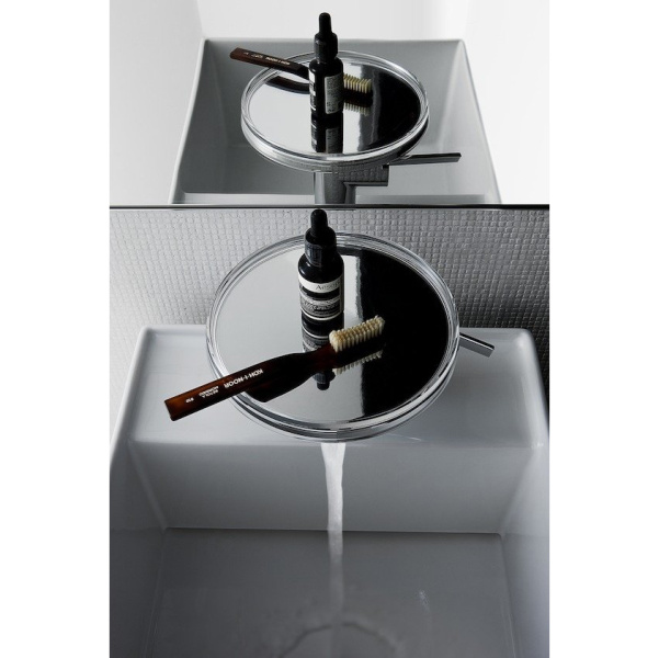 Раковина напольная Laufen Kartell 37 см белая без покрытия LCC 8.1133.1.000.111.1 (детальная фотография), 40 см