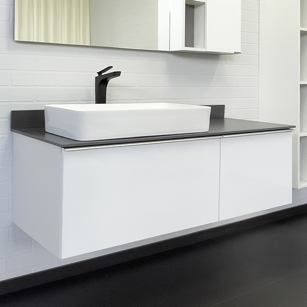 Тумба с раковиной подвесная Comforty Милан 120 см белая глянцевая 00-00014697CF (детальная фотография)